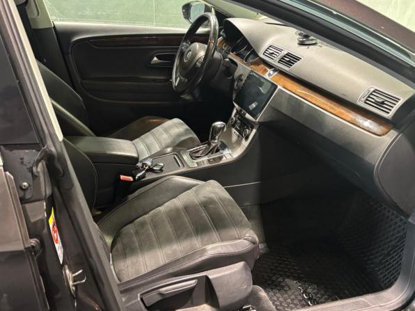 Volkswagen Passat CC I Рестайлинг с пробегом 2011 года, цена 1 300 000 рублей, 193566 км, седан, Автокод Объявления
