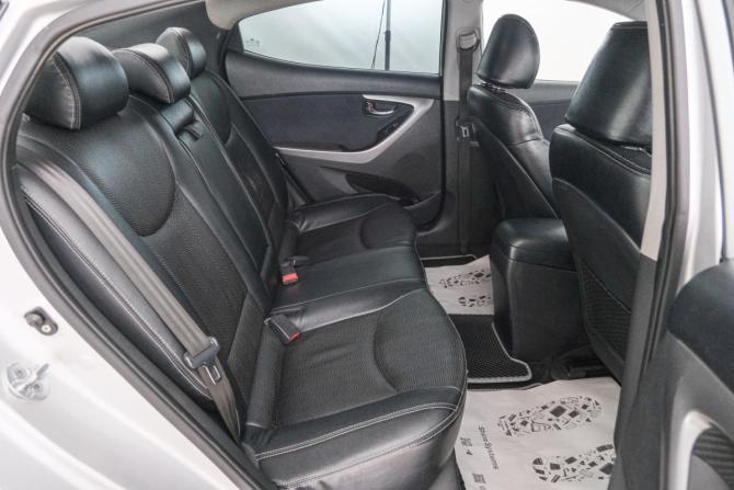 Hyundai Avante V с пробегом 2011 года, цена 949 000 рублей, 181000 км, седан, Автокод Объявления