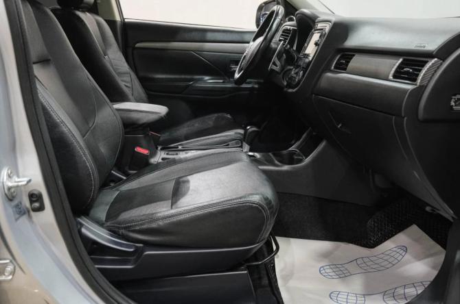 Mitsubishi Outlander III с пробегом 2013 года, цена 1 829 000 рублей, 218000 км, внедорожник, Автокод Объявления