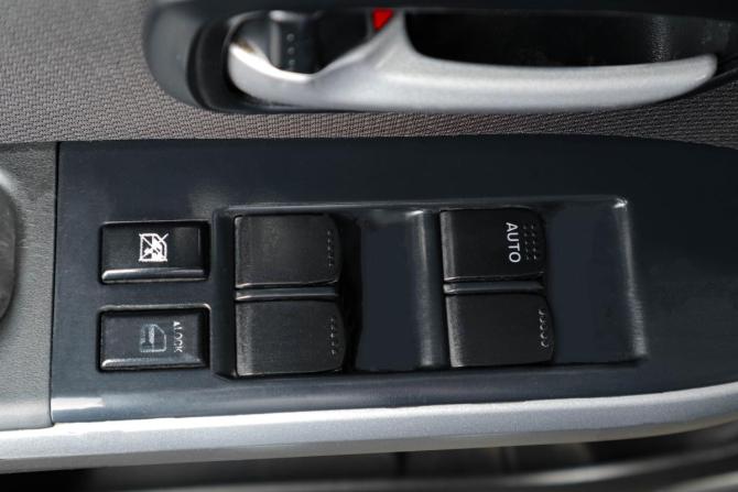 Suzuki Grand Vitara II Рестайлинг с пробегом 2010 года, цена 949 000 рублей, 226400 км, внедорожник, Автокод Объявления