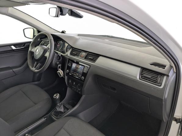 Skoda Rapid I Рестайлинг с пробегом 2019 года, цена 880 000 рублей, 229200 км, лифтбек, Автокод Объявления