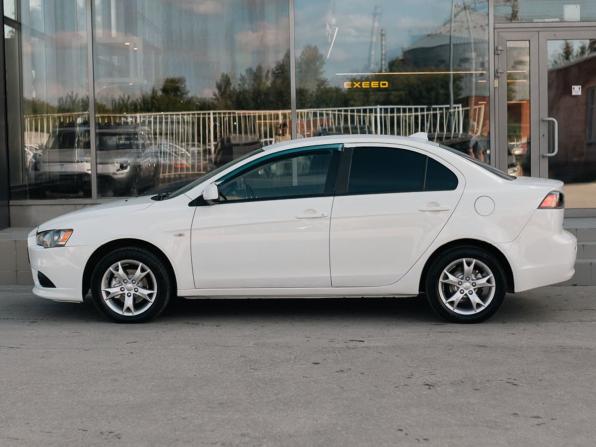Mitsubishi Lancer X Рестайлинг с пробегом 2011 года, цена 555 000 рублей, 404398 км, седан, Автокод Объявления