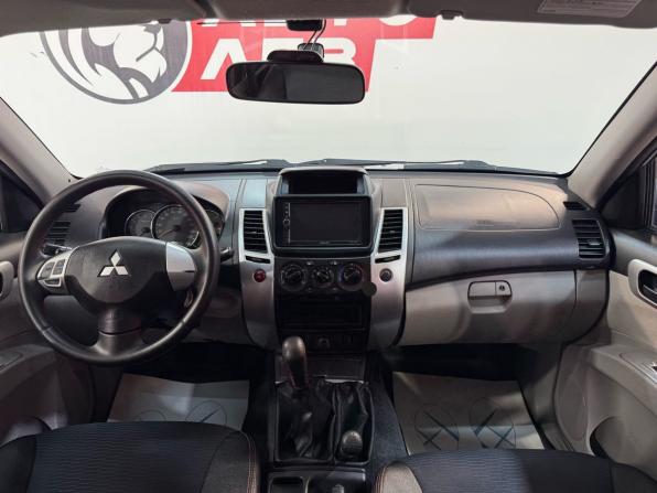 Mitsubishi Pajero Sport II с пробегом 2010 года, цена 1 349 000 рублей, 172138 км, внедорожник, Автокод Объявления