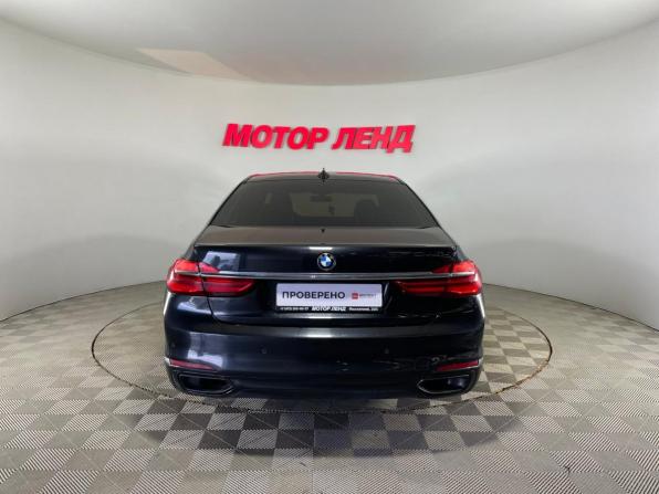 BMW 7 серии VI (G11/G12) с пробегом 2017 года, цена 2 206 000 рублей, 357762 км, седан, Автокод Объявления