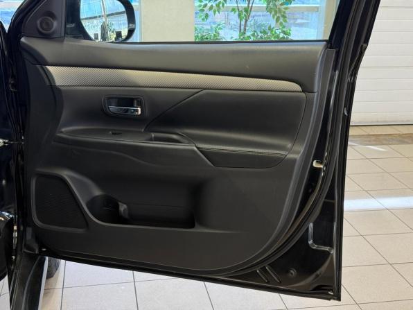 Mitsubishi Outlander III с пробегом 2012 года, цена 1 399 000 рублей, 186000 км, внедорожник, Автокод Объявления