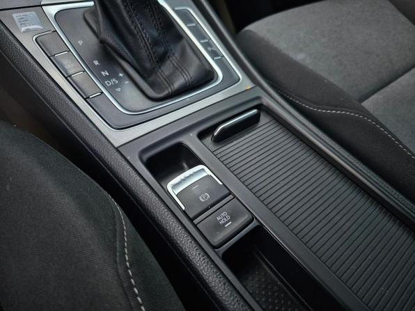Volkswagen Golf VII с пробегом 2014 года, цена 1 060 000 рублей, 188533 км, хэтчбек, Автокод Объявления