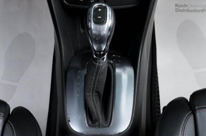 Opel Mokka I с пробегом 2012 года, цена 1 329 000 рублей, 121000 км, внедорожник, Автокод Объявления