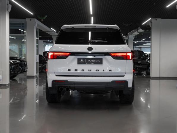 Toyota Sequoia III с пробегом 2023 года, цена 12 750 000 рублей, 25280 км, внедорожник, Автокод Объявления