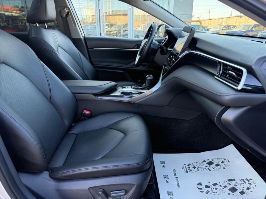 Toyota Camry VIII (XV70) Рестайлинг Пермь  - изображение 16