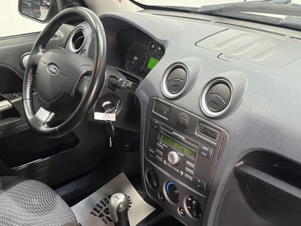 Ford Fusion I Рестайлинг с пробегом 2008 года, цена 465 000 рублей, 163992 км, хэтчбек, Автокод Объявления
