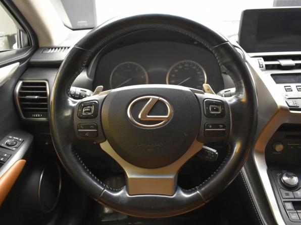 Lexus NX I Рестайлинг с пробегом 2018 года, цена 3 335 000 рублей, 144785 км, внедорожник, Автокод Объявления