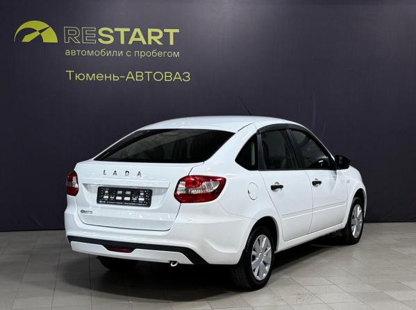 Lada (ВАЗ) Granta I Рестайлинг с пробегом 2021 года, цена 625 000 рублей, 80000 км, хэтчбек, Автокод Объявления