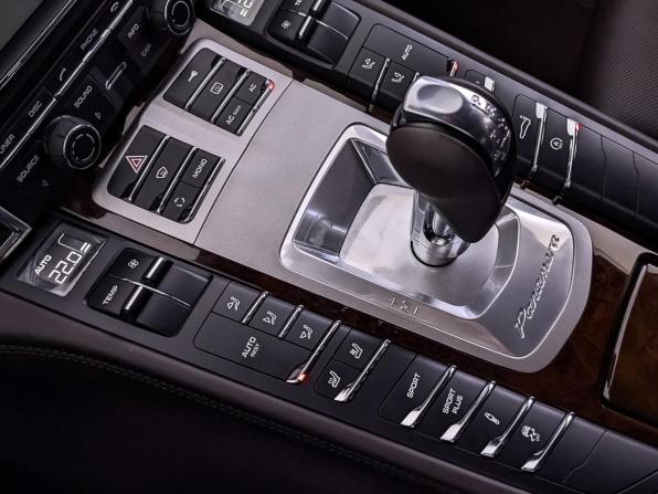 Porsche Panamera I с пробегом 2011 года, цена 5 200 000 рублей, 24731 км, хэтчбек, Автокод Объявления