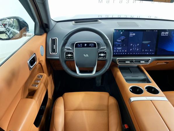 Li Auto (Lixiang) L7 I с пробегом 2023 года, цена 5 850 000 рублей, 21200 км, внедорожник, Автокод Объявления