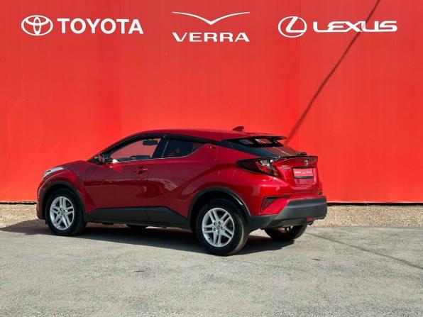 Toyota C-HR I Рестайлинг с пробегом 2022 года, цена 2 690 000 рублей, 30800 км, внедорожник, Автокод Объявления