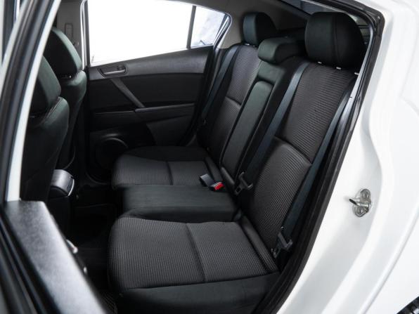 Mazda 3 II (BL) Рестайлинг с пробегом 2012 года, цена 888 000 рублей, 232972 км, седан, Автокод Объявления