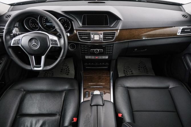 Mercedes-Benz E-Класс IV (W212 S212 C207) Рестайлинг с пробегом 2013 года, цена 2 089 000 рублей, 230000 км, седан, Автокод Объявления