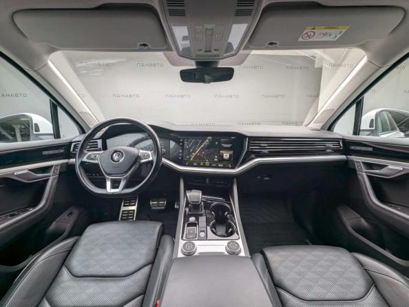 Volkswagen Touareg III с пробегом 2020 года, цена 4 049 000 рублей, 199977 км, внедорожник, Автокод Объявления