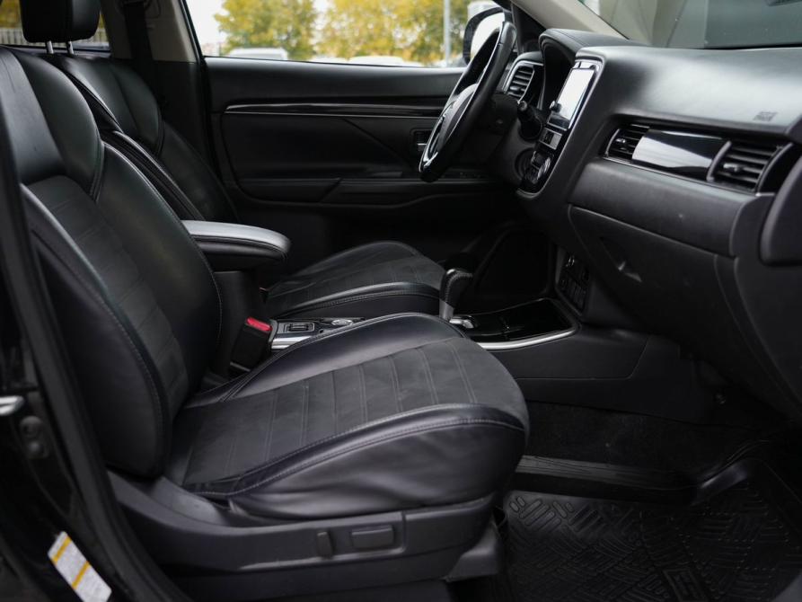 Mitsubishi Outlander III Рестайлинг 3 Новосибирск  - изображение 26