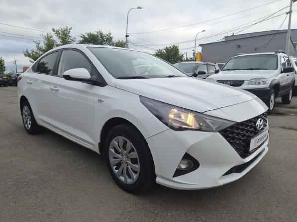 Hyundai Solaris II Рестайлинг с пробегом 2021 года, цена 1 500 000 рублей, 129460 км, седан, Автокод Объявления