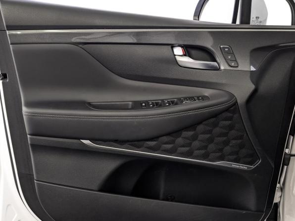 Hyundai Santa Fe IV Рестайлинг с пробегом 2022 года, цена 4 350 000 рублей, 51943 км, внедорожник, Автокод Объявления