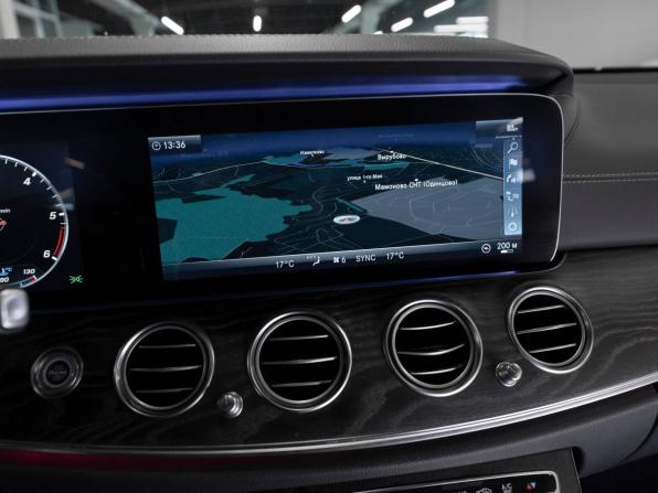 Mercedes-Benz E-Класс V (W213 S213 C238) с пробегом 2018 года, цена 3 600 000 рублей, 97542 км, седан, Автокод Объявления