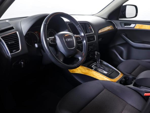 Audi Q5 I (8R) Рестайлинг с пробегом 2012 года, цена 1 990 000 рублей, 110345 км, внедорожник, Автокод Объявления