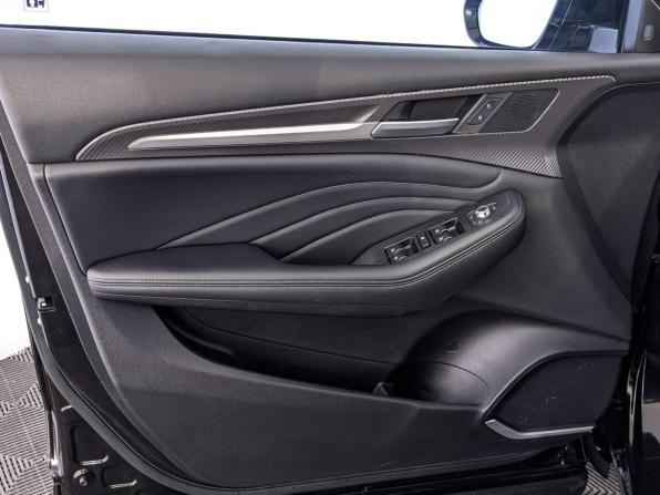 Haval F7x I с пробегом 2021 года, цена 1 950 000 рублей, 92038 км, внедорожник, Автокод Объявления