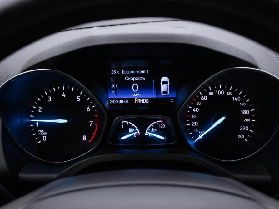 Ford Kuga II Рестайлинг Москва  - изображение 13