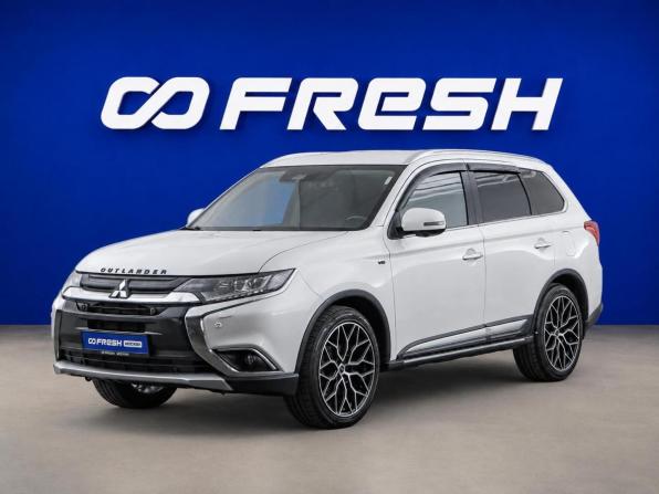 Mitsubishi Outlander III Рестайлинг 2 с пробегом 2017 года, цена 1 999 077 рублей, 243640 км, внедорожник, Автокод Объявления
