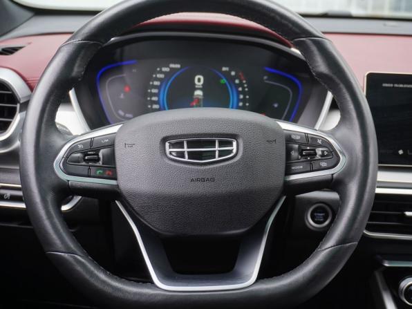 Geely Coolray I с пробегом 2021 года, цена 1 380 000 рублей, 134135 км, внедорожник, Автокод Объявления
