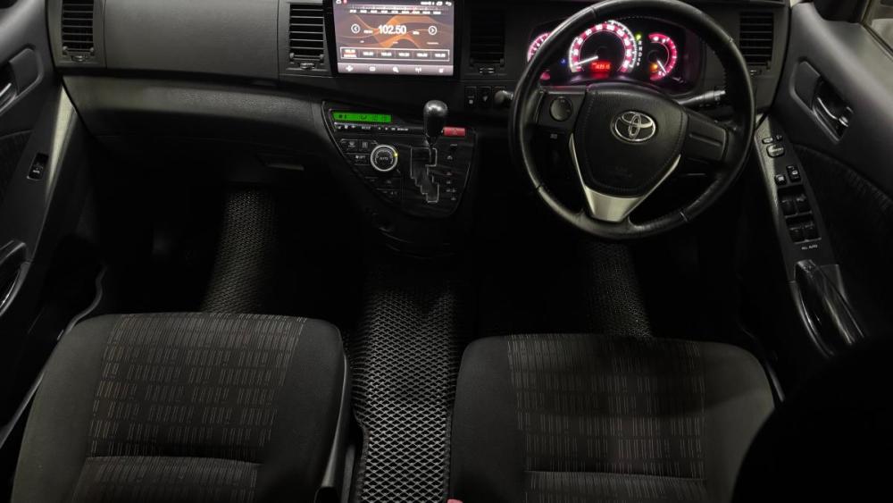 Toyota ISis I Рестайлинг Магнитогорск  - изображение 14