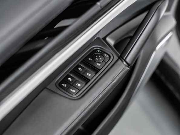 Новый Porsche Cayenne III Рестайлинг 2024 года, цена 23 472 200 рублей, внедорожник, Автокод Объявления