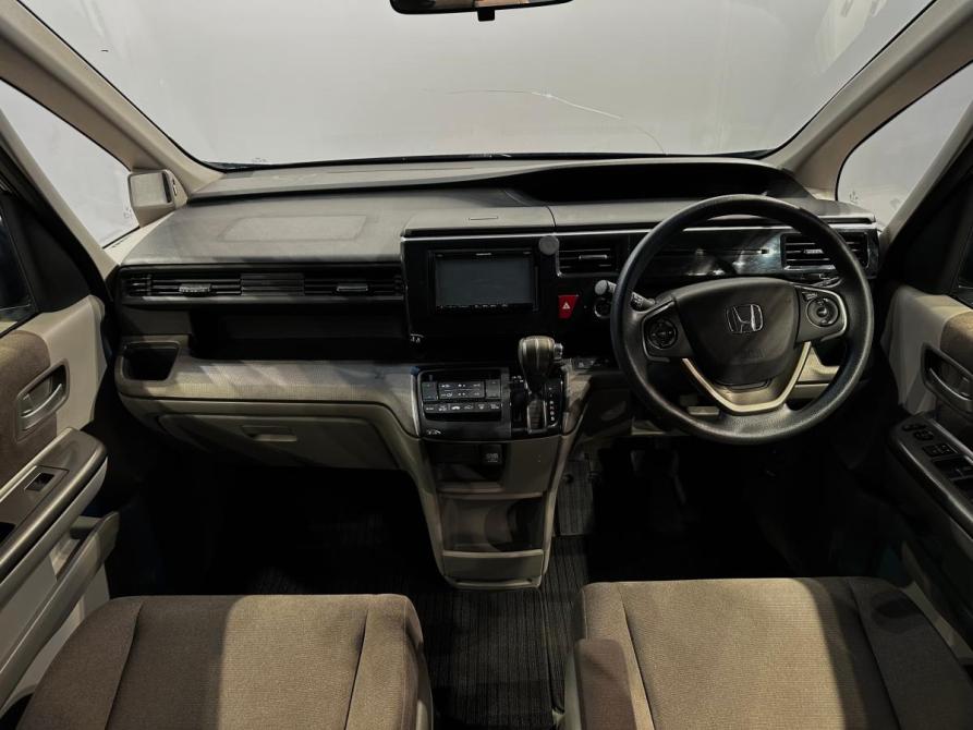 Honda Stepwgn V Краснодар  - изображение 17