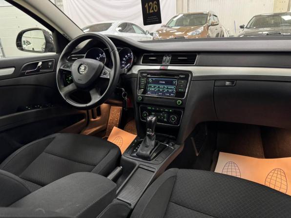 Skoda Superb II Рестайлинг с пробегом 2014 года, цена 1 249 000 рублей, 135928 км, универсал, Автокод Объявления
