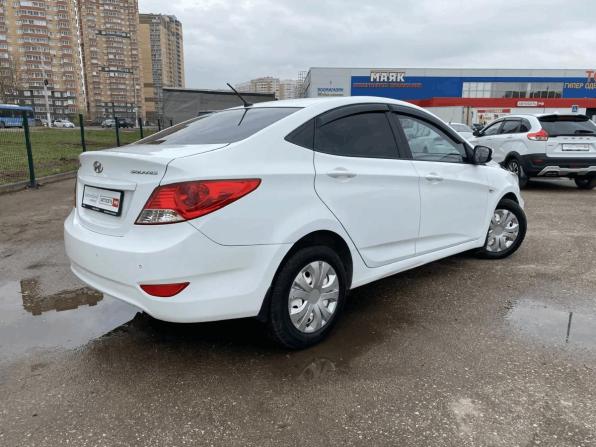 Hyundai Solaris I с пробегом 2013 года, цена 850 000 рублей, 155553 км, седан, Автокод Объявления