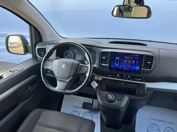 Peugeot Traveller I с пробегом 2021 года, цена 2 825 000 рублей, 142000 км, минивэн, Автокод Объявления