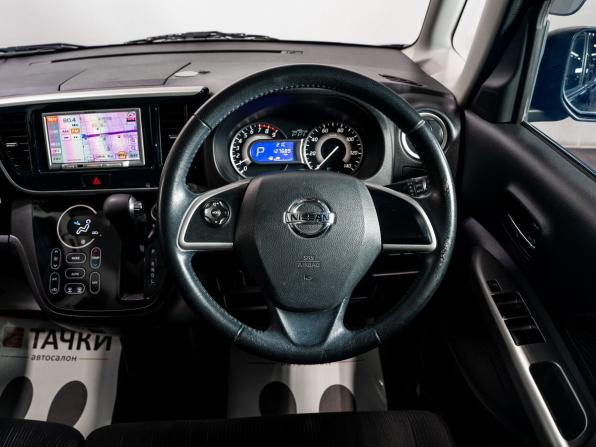 Nissan Dayz Roox I с пробегом 2015 года, цена 725 000 рублей, 127689 км, хэтчбек, Автокод Объявления