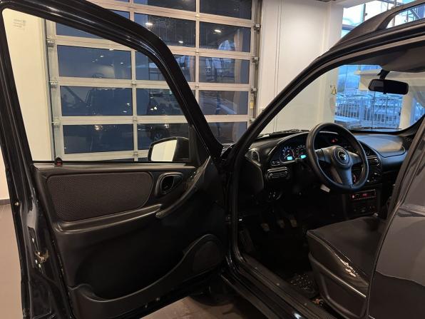 Chevrolet Niva I Рестайлинг с пробегом 2016 года, цена 645 000 рублей, 179174 км, внедорожник, Автокод Объявления