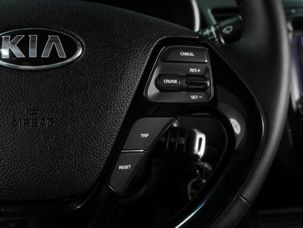 Kia Cerato III Рестайлинг (Classic) с пробегом 2018 года, цена 1 567 000 рублей, 132637 км, седан, Автокод Объявления
