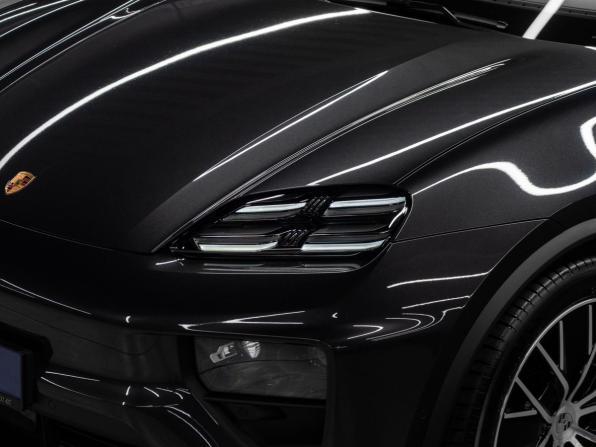 Porsche Macan II с пробегом 2026 года, цена 16 600 000 рублей, 34 км, внедорожник, Автокод Объявления
