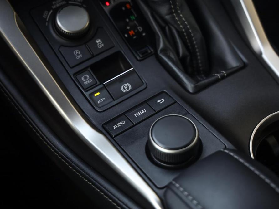 Lexus NX I Санкт-Петербург  - изображение 19