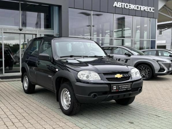 Chevrolet Niva I Рестайлинг с пробегом 2018 года, цена 785 000 рублей, 49772 км, внедорожник, Автокод Объявления