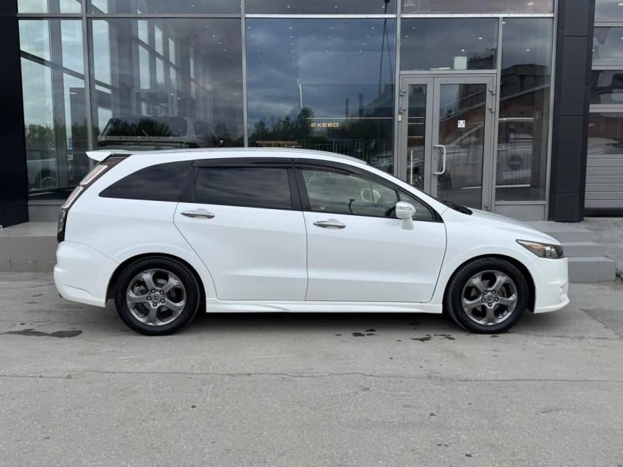 Honda Stream II Рестайлинг Новосибирск  - изображение 4