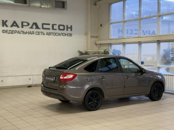 Lada (ВАЗ) Granta I Рестайлинг с пробегом 2019 года, цена 857 000 рублей, 82000 км, хэтчбек, Автокод Объявления
