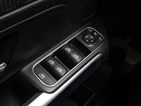 Mercedes-Benz GLB I (X247) с пробегом 2020 года, цена 3 290 000 рублей, 153403 км, внедорожник, Автокод Объявления