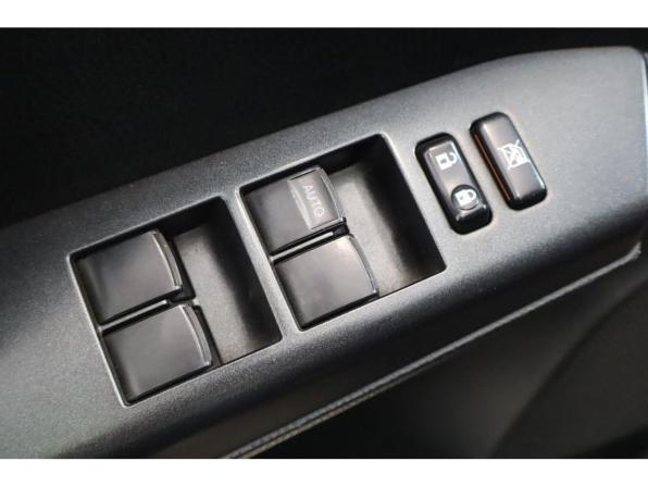 Toyota RAV4 IV (XA40) Рестайлинг с пробегом 2015 года, цена 2 023 000 рублей, 163821 км, внедорожник, Автокод Объявления