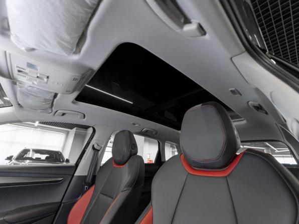 Skoda Karoq I с пробегом 2025 года, цена 3 350 000 рублей, 20 км, внедорожник, Автокод Объявления