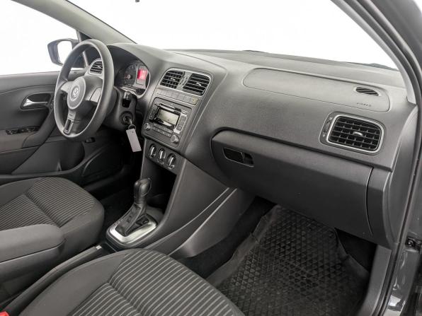 Volkswagen Polo V с пробегом 2012 года, цена 1 100 000 рублей, 39352 км, седан, Автокод Объявления