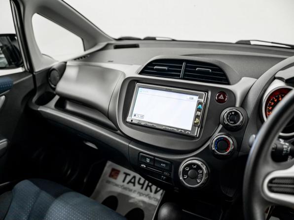 Honda Fit II с пробегом 2010 года, цена 850 000 рублей, 74864 км, хэтчбек, Автокод Объявления